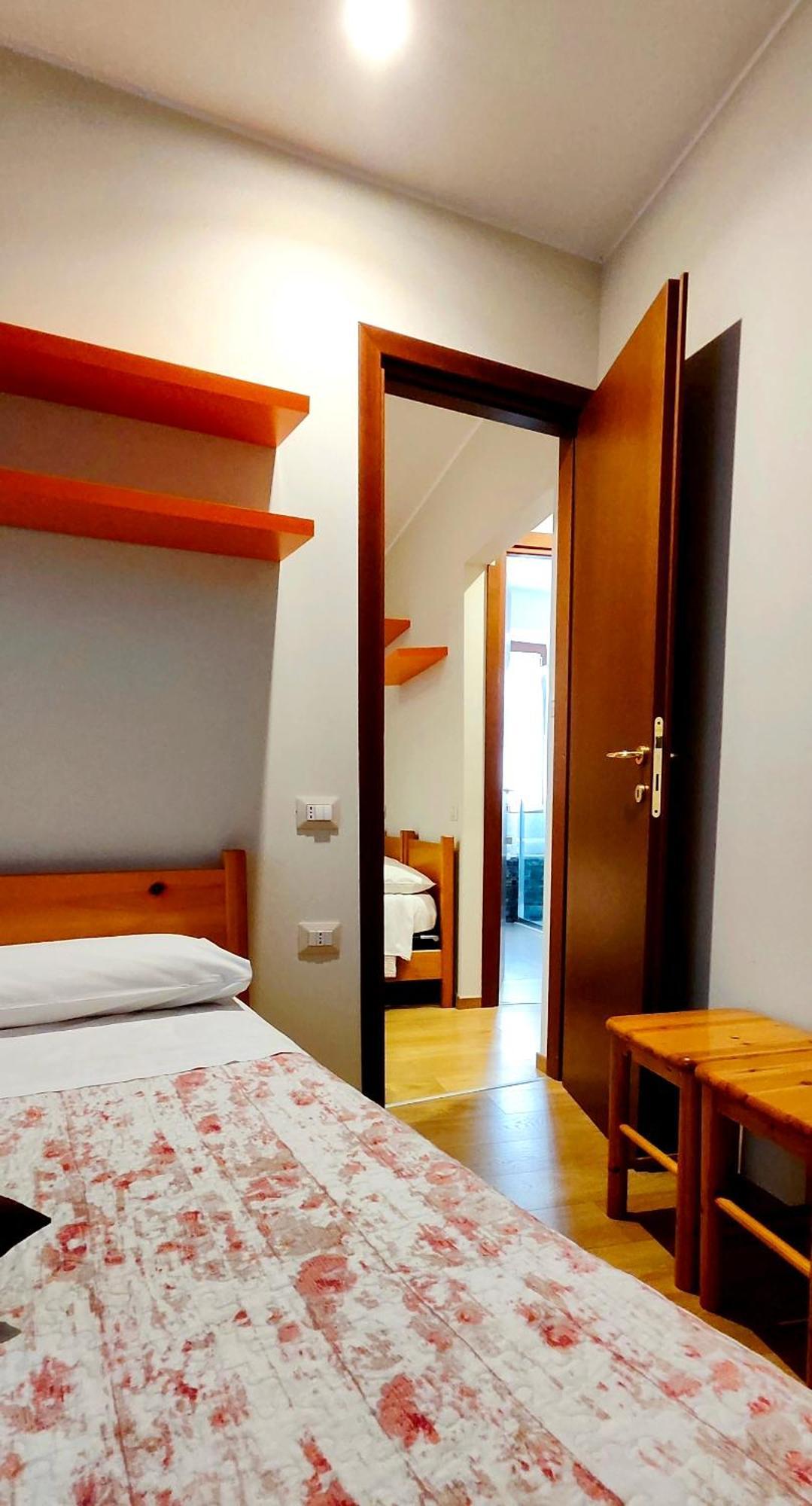 Hotel Ristorante Bellavista Con Veleso